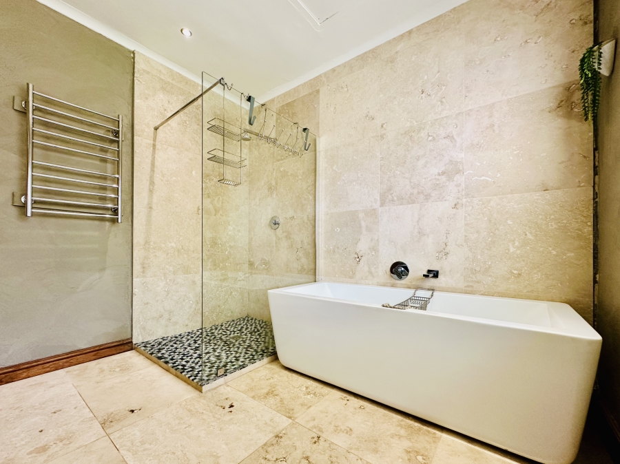 4 Bedroom Property for Sale in Vermont Western Cape